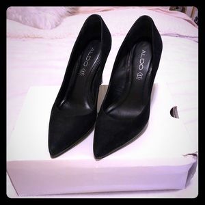 Aldo Black Pointed Toe Heels